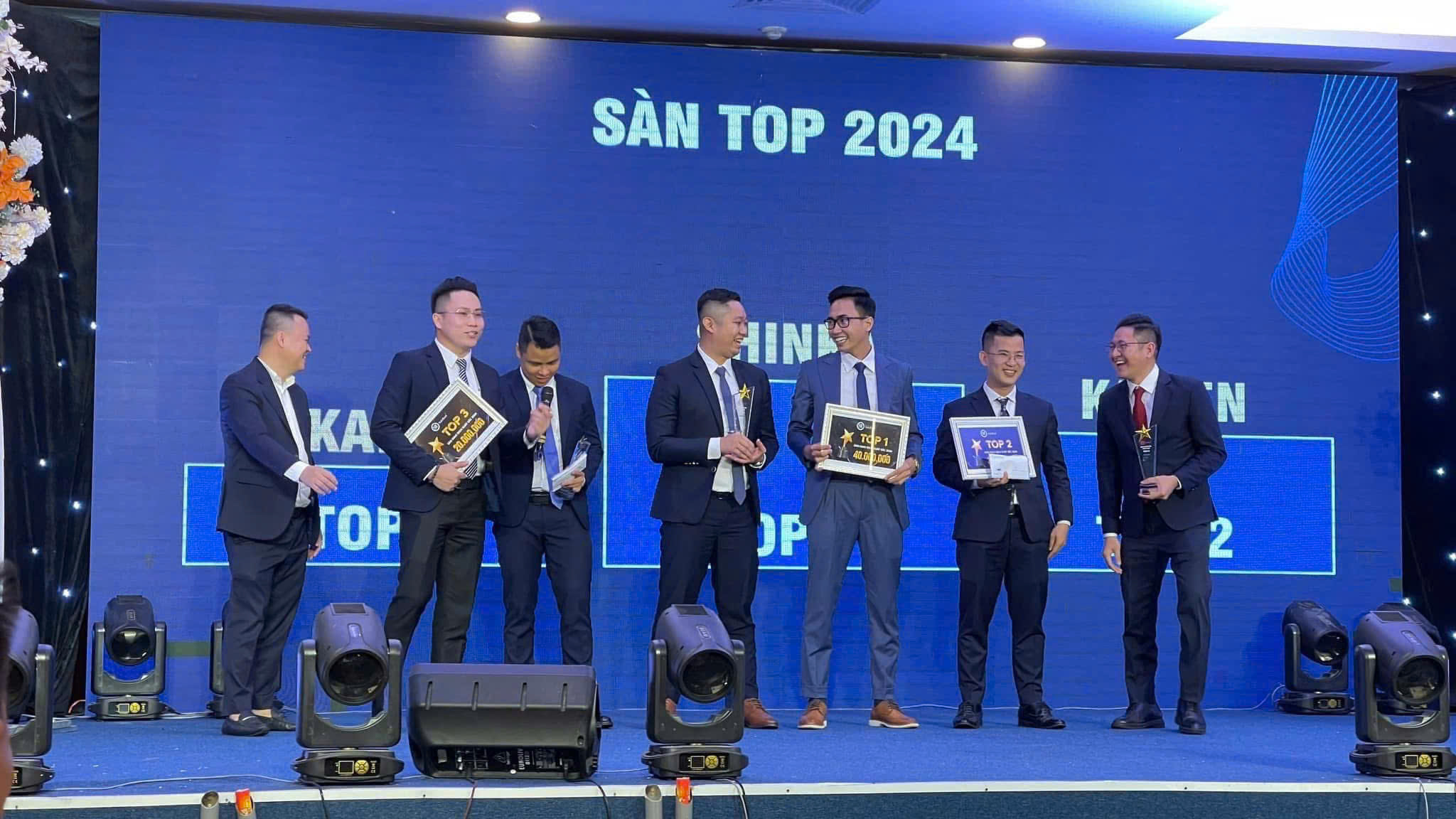Top 3 Sàn TOP 2024